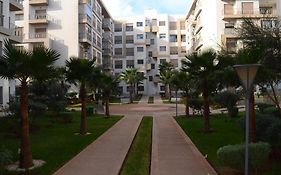 Luxury Apartment Fully Furnished